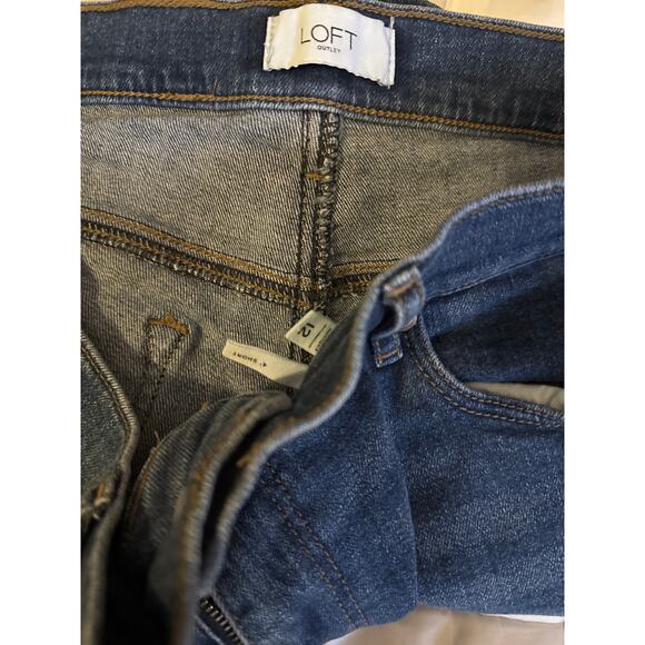 LOFT DENIM SHORTS - size 12 - Picture 3 of 3